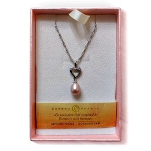 Borneo Pearls Lavender Freshwater Pearl Heart Necklace w/ Crystals
